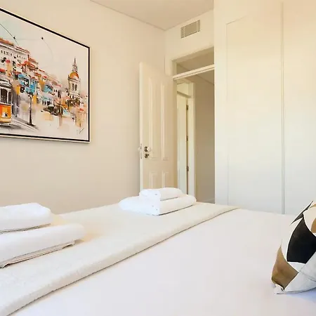 Flh Mouraria Art With Pool 리스본