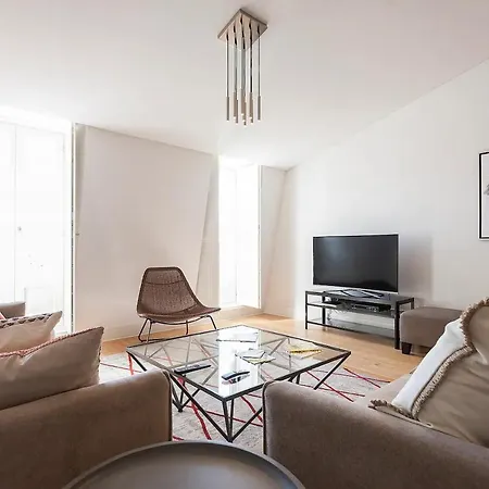 Flh Mouraria Art With Pool Lisbon